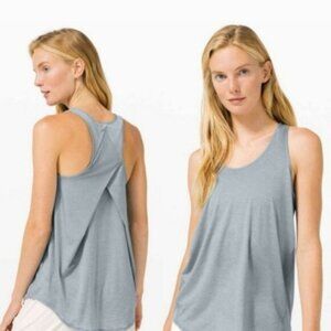 Lululemon Grey Essential Athletica Gym Yoga  Pleated Top Sz 8/10